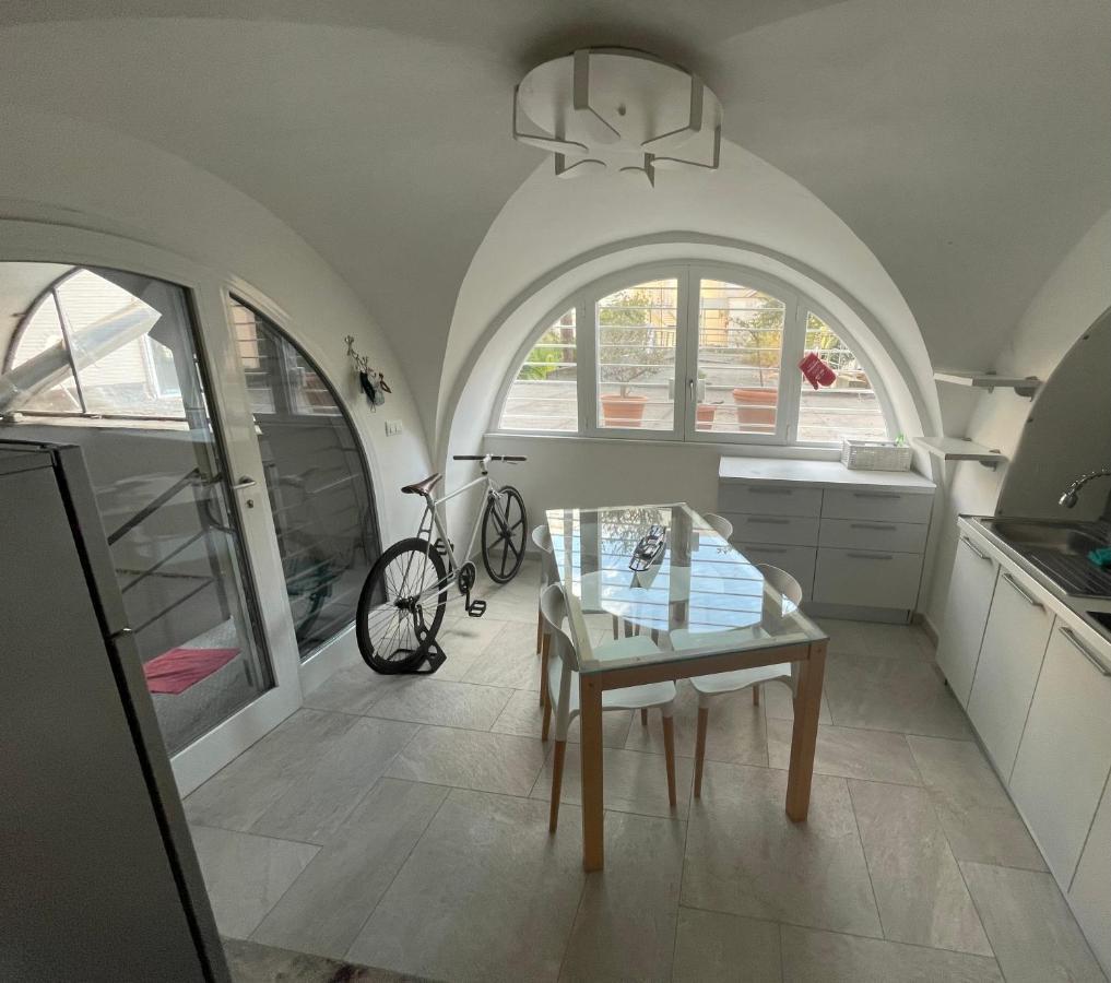 Loft “Cinema Galleria” Daire Bari Dış mekan fotoğraf