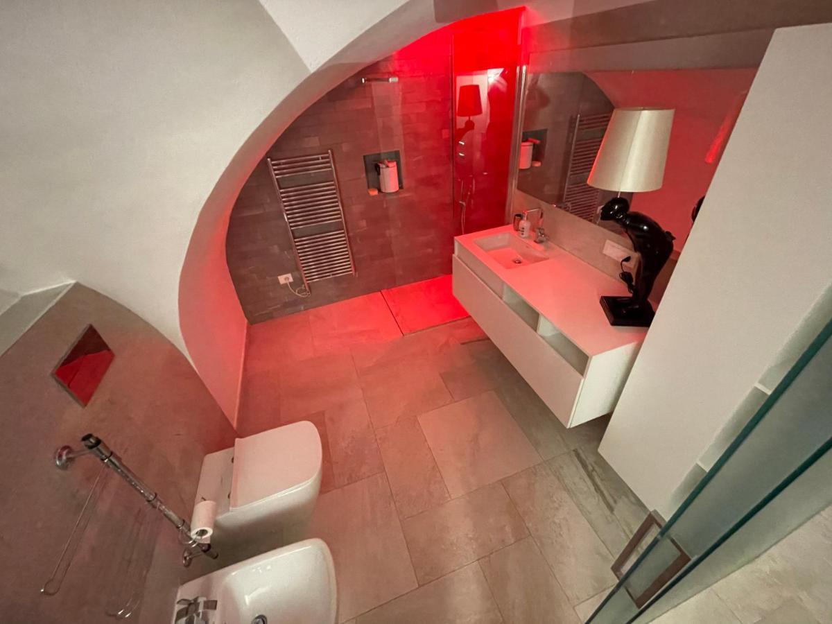 Loft “Cinema Galleria” Daire Bari Dış mekan fotoğraf
